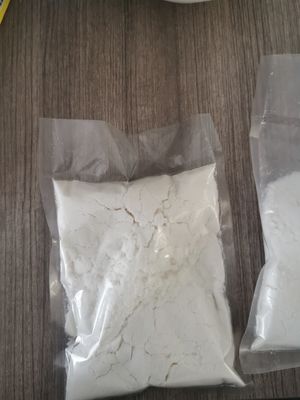 Agen Penghilang Tinta Alkohol Padat 86% Untuk Mewarnai Pulp Kertas Kertas Koran